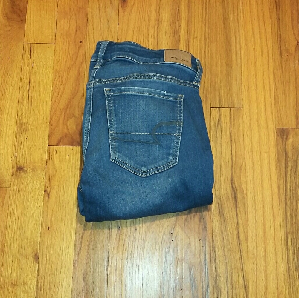 Jeans - Picture 2 of 3